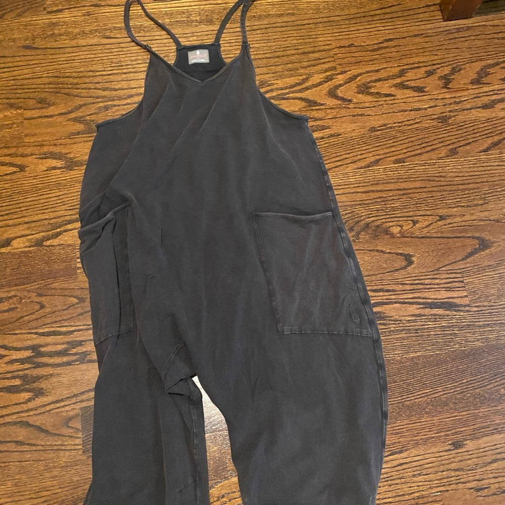 Free people hot shot onesie size s. Charcoal. Worn 2x.